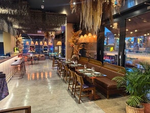 13 Barley Walk, London for lease Interior Photo- Image 2 of 2