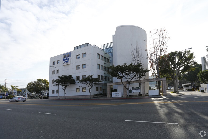 2428 Santa Monica Blvd, Santa Monica, CA for lease - Building Photo - Image 3 of 3