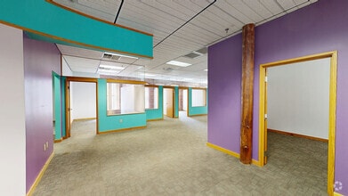977-1001 Elm St, Manchester, NH à louer Numérisation 3D de Matterport- Image 1 de 6