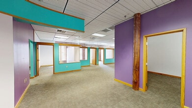 977-1001 Elm St, Manchester, NH for lease Matterport 3D Scan- Image 1 of 6