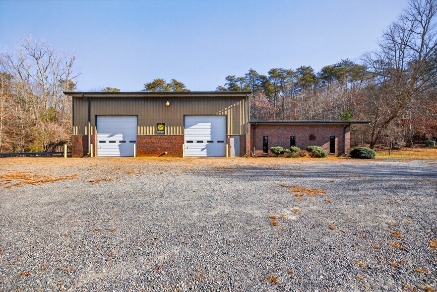 6193 US Highway 220, Madison, NC à vendre - Photo du bâtiment - Image 2 de 43