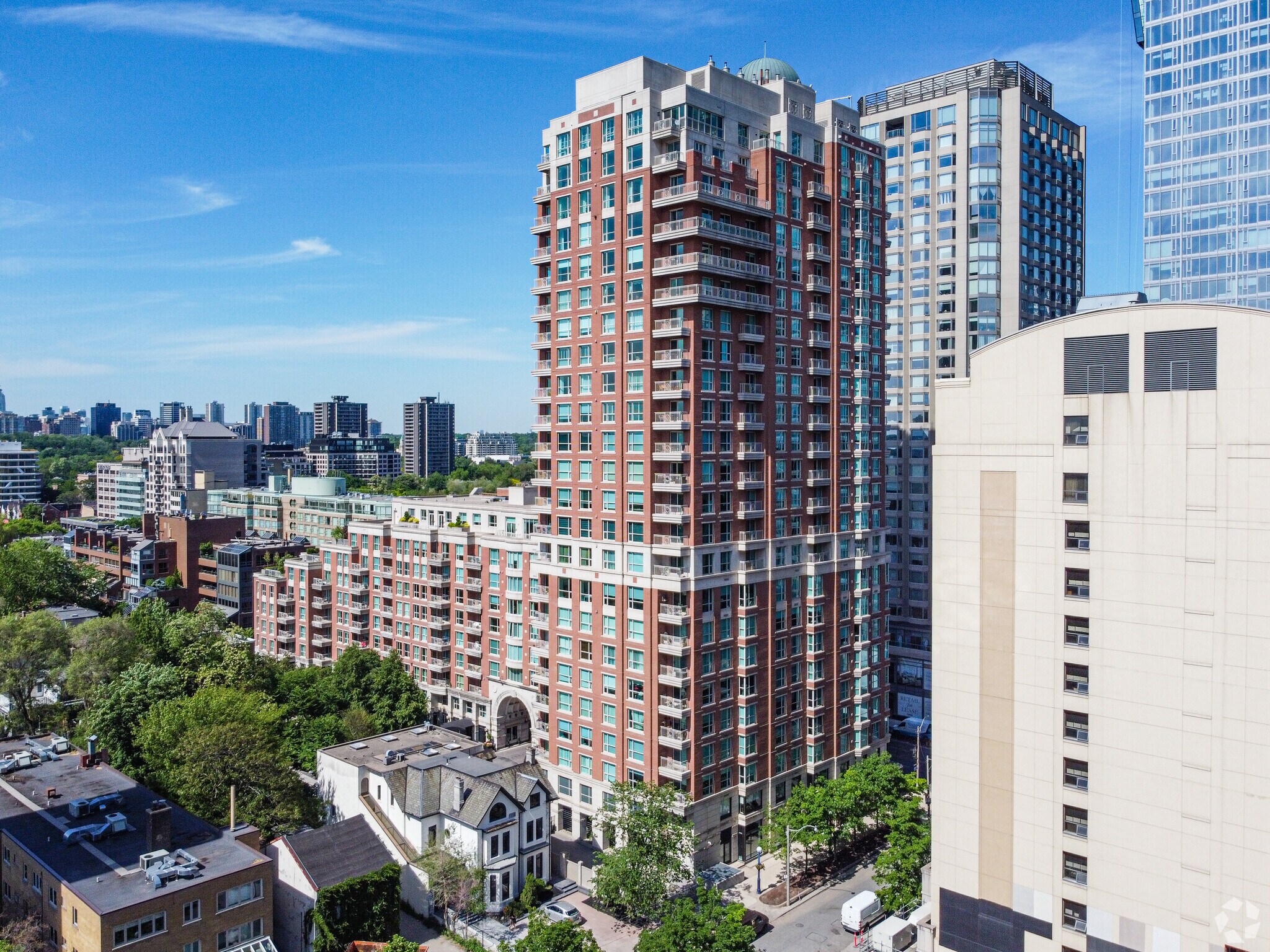 38 Avenue Rd, Toronto, ON à vendre Photo principale- Image 1 de 9