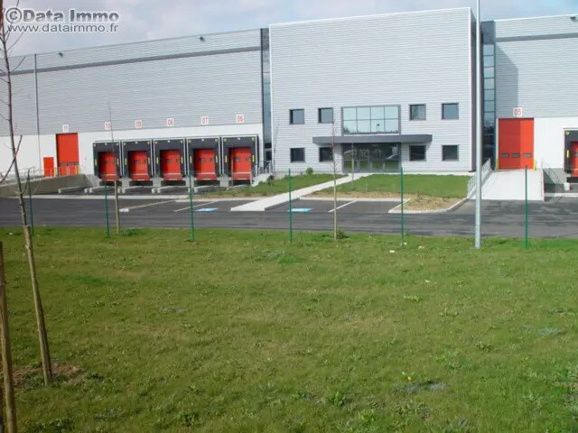 Industriel dans Mitry-Mory à louer - Photo du bâtiment - Image 2 de 21