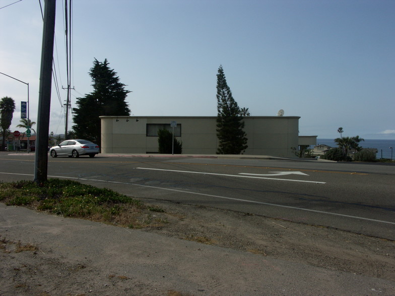 1401 Dolliver St, Pismo Beach, CA for sale - Building Photo - Image 1 of 1