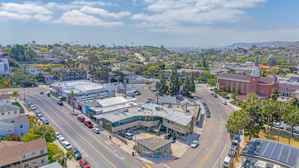 3675-3683 Voltaire St, San Diego, CA à vendre - Photo du bâtiment - Image 3 de 15