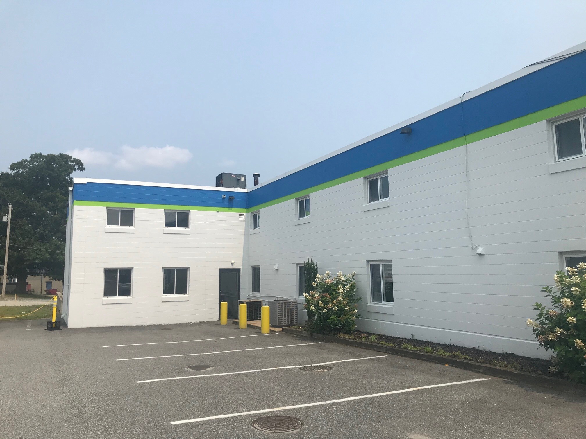 166 Lavan St, Warwick, RI à louer Photo principale- Image 1 de 6