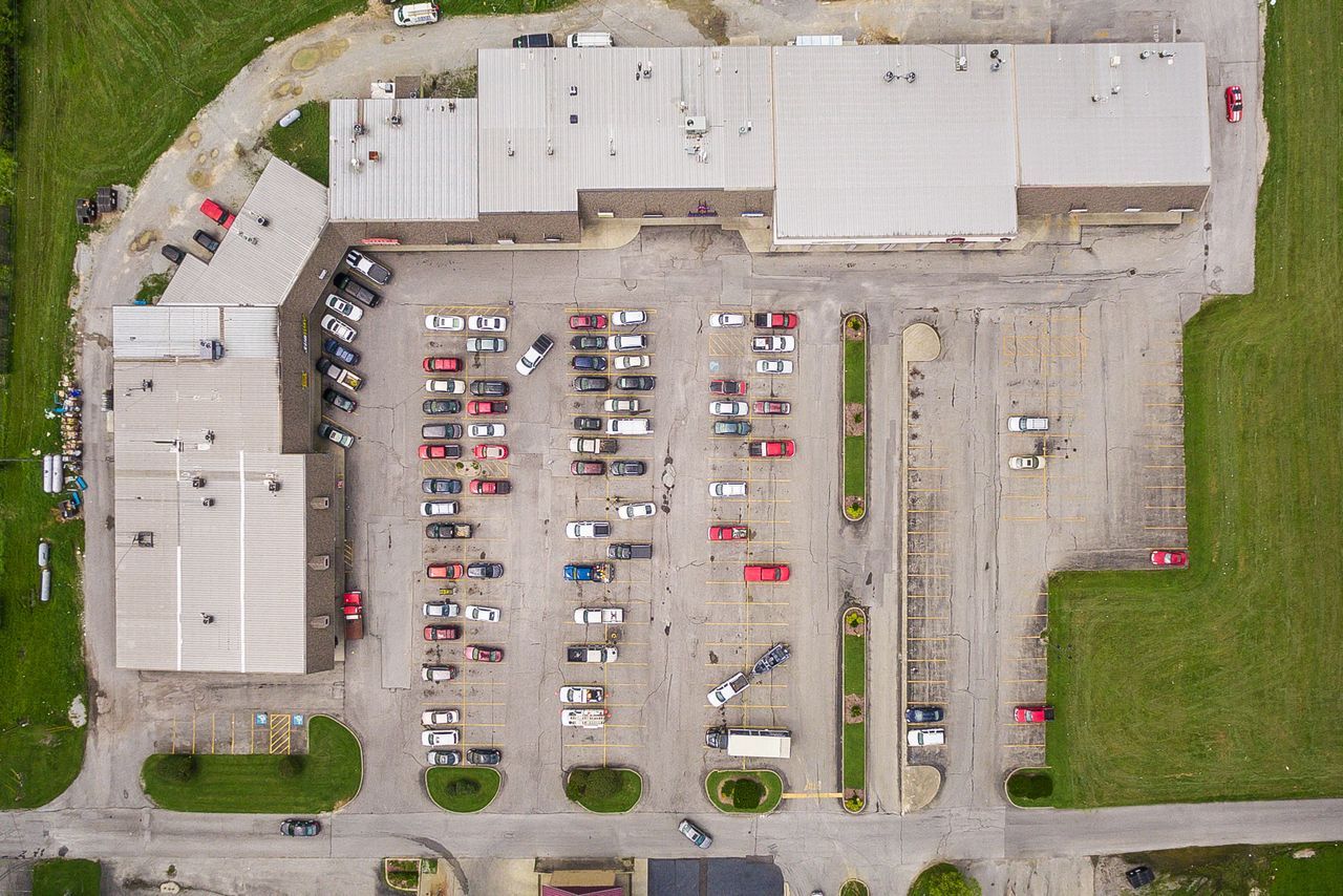 125 Settlers Center Rd, Taylorsville, KY for lease Building Photo- Image 1 of 10