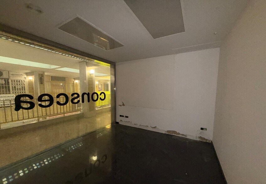 Commerce de détail dans València, Valencia à vendre - Photo du bâtiment - Image 1 de 11