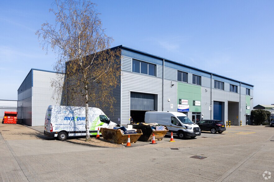 Maidstone Rd, Rochester à louer - Photo du bâtiment - Image 3 de 3