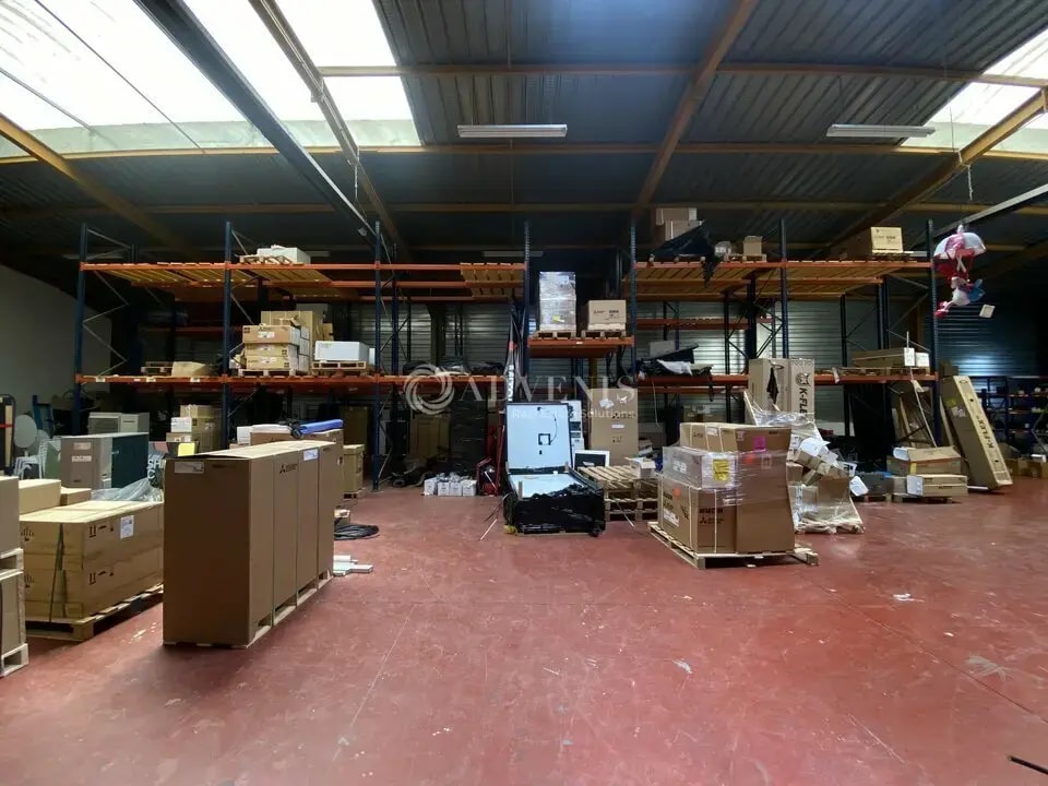 Flex in Vénissieux for lease Interior Photo- Image 1 of 8