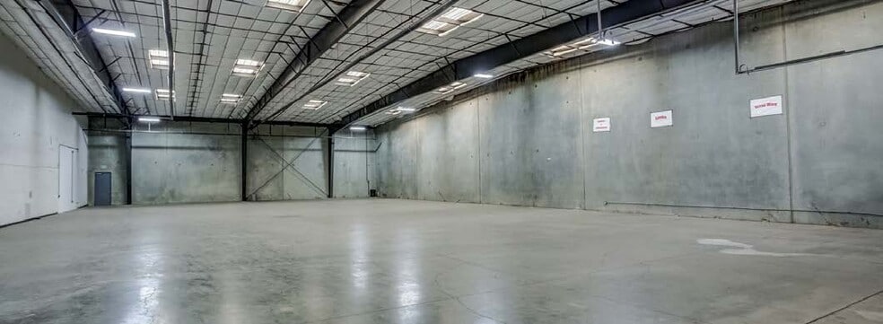 2675 Vista Pacific Dr, Oceanside, CA for lease - Interior Photo - Image 3 of 13