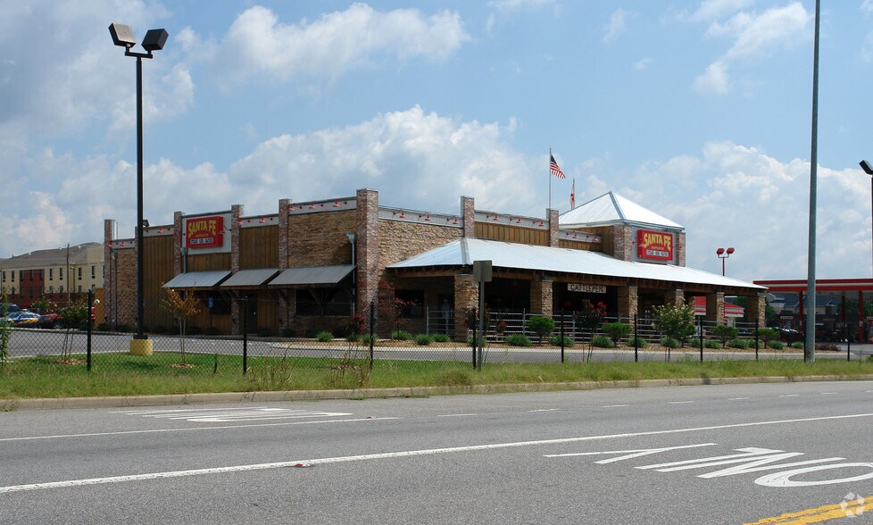 93 Walker St, Gadsden, AL à louer - Photo du bâtiment - Image 2 de 6