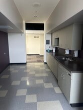 815 14th St SW, Loveland, CO for lease Interior Photo- Image 2 of 7