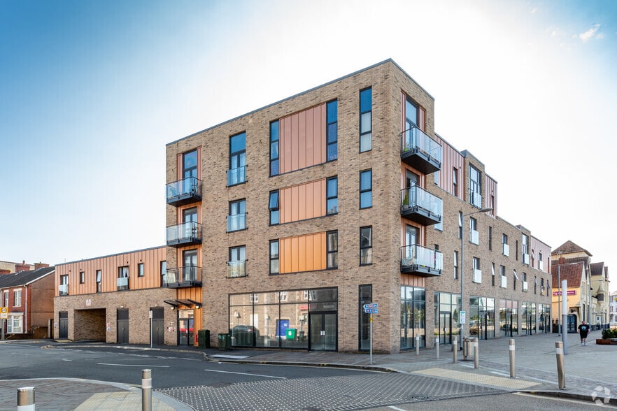 Station Rd, Port Talbot for lease - Primary Photo - Image 1 of 5