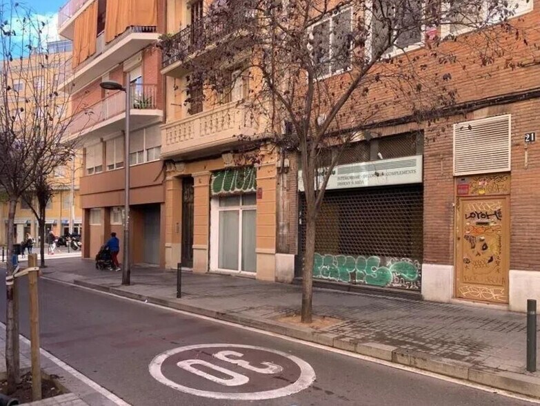 Multifamily in Barcelona, Barcelona for sale - Building Photo - Image 1 of 1