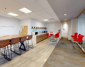 421 7th Ave SW, Calgary, AB for lease Interior Photo- Image 2 of 4