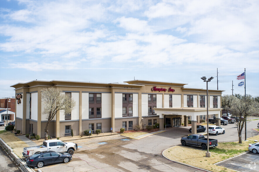 4003 S Loop 289, Lubbock, TX for sale - Building Photo - Image 1 of 1