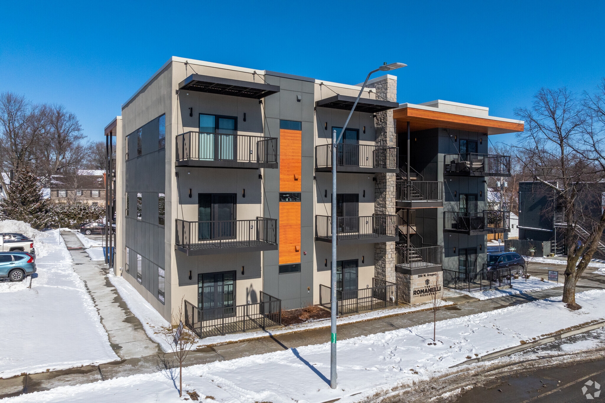 200 W Gregory Blvd, Kansas City, MO for sale Building Photo- Image 1 of 11