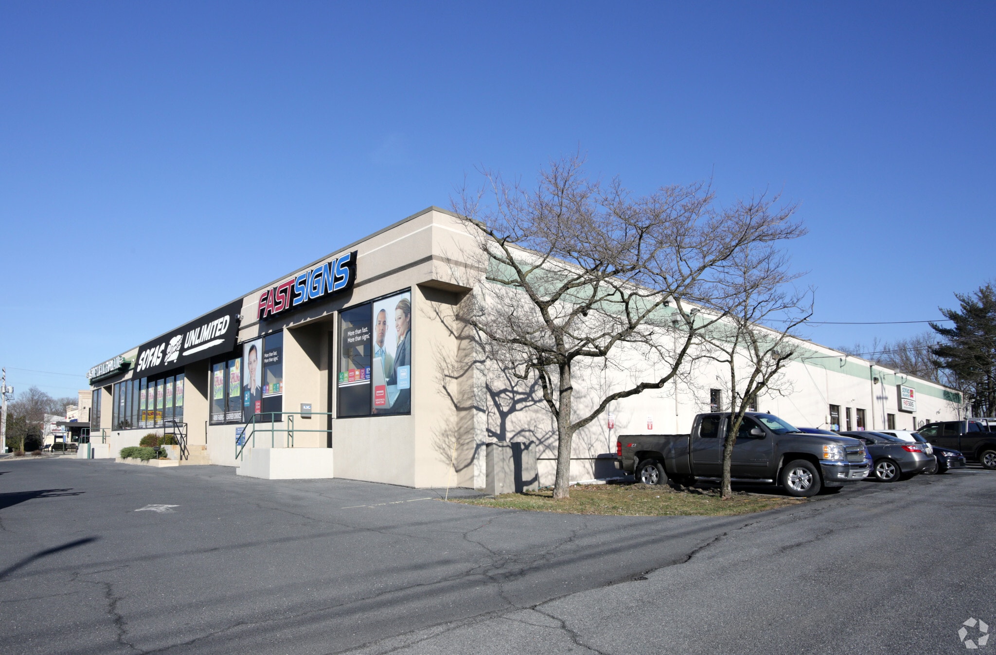 4713 Carlisle Pike, Mechanicsburg, PA for lease Primary Photo- Image 1 of 5
