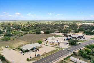 000 Rosssville, Devine, TX - Aérien  Vue de la carte - Image1