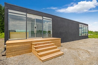 Plus de détails pour 11840 Keele St, Vaughan, ON - Bureau à vendre