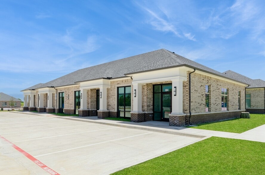 2120 Prairie Dr, Prosper, TX for sale - Building Photo - Image 1 of 15