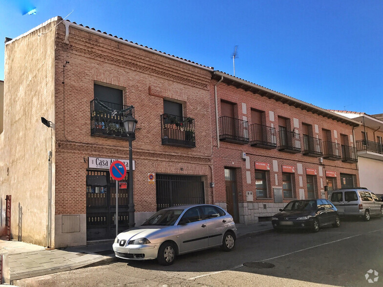 Calle de la Libertad, 60, Navalcarnero, Madrid à louer - Photo du bâtiment - Image 2 de 2