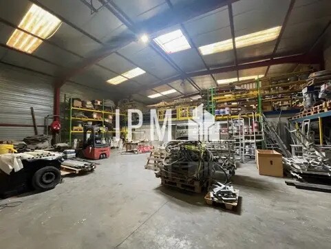 Flex in Septèmes-les-Vallons for lease - Interior Photo - Image 2 of 5