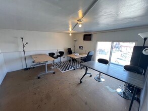 920 Inca St, Denver, CO à louer Photo intérieure- Image 2 de 8