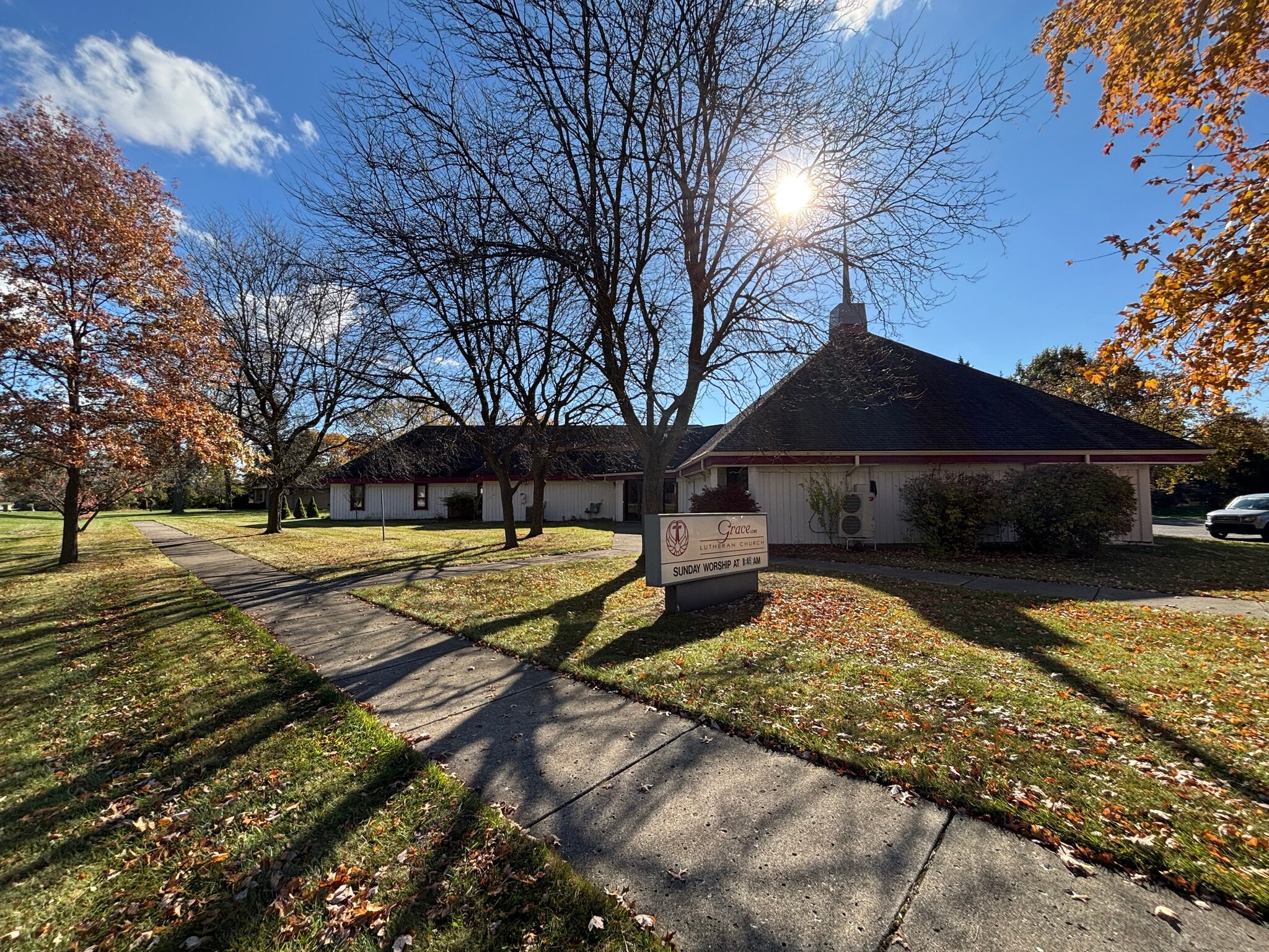46001 Warren Rd, Canton, MI for lease Primary Photo- Image 1 of 15