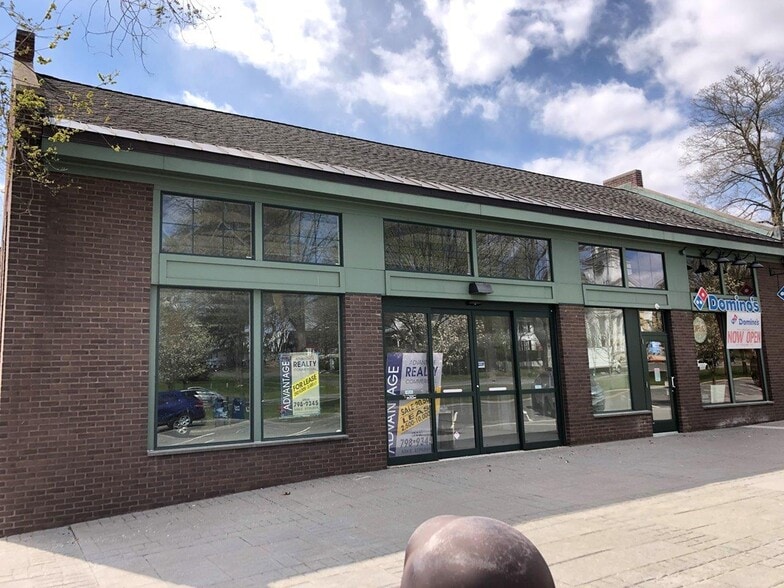 43 Main St, New Milford, CT à louer - Photo du bâtiment - Image 2 de 10