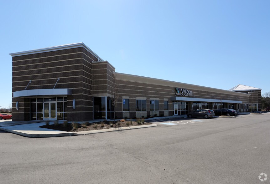 103 Physicians Way, Lebanon, TN à louer - Photo du bâtiment - Image 3 de 4