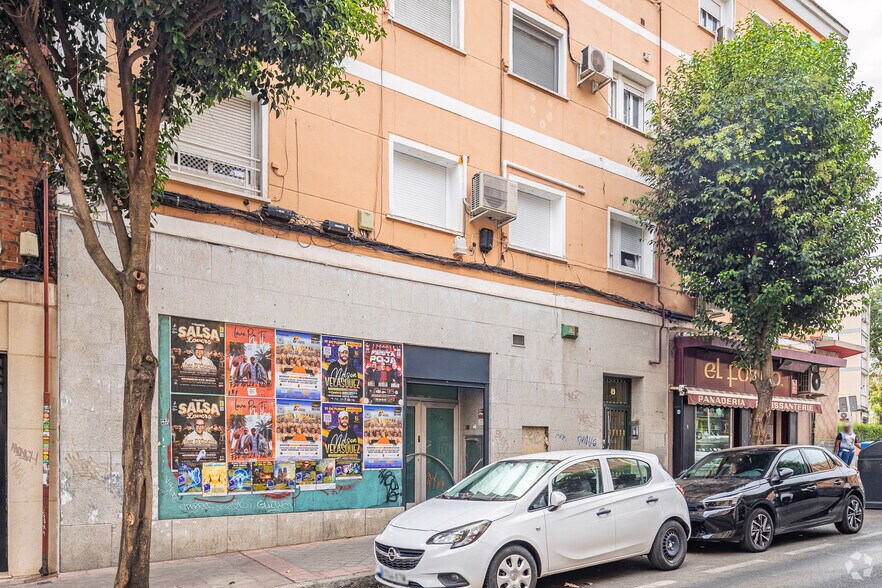 Calle Alejandro Sánchez, 23, Madrid, Madrid for sale - Building Photo - Image 2 of 4