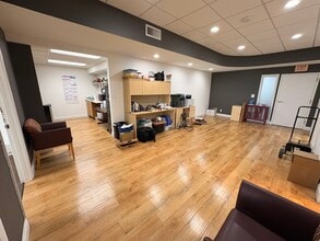 121 S Pinckney St, Madison, WI à louer Photo intérieure- Image 2 de 9