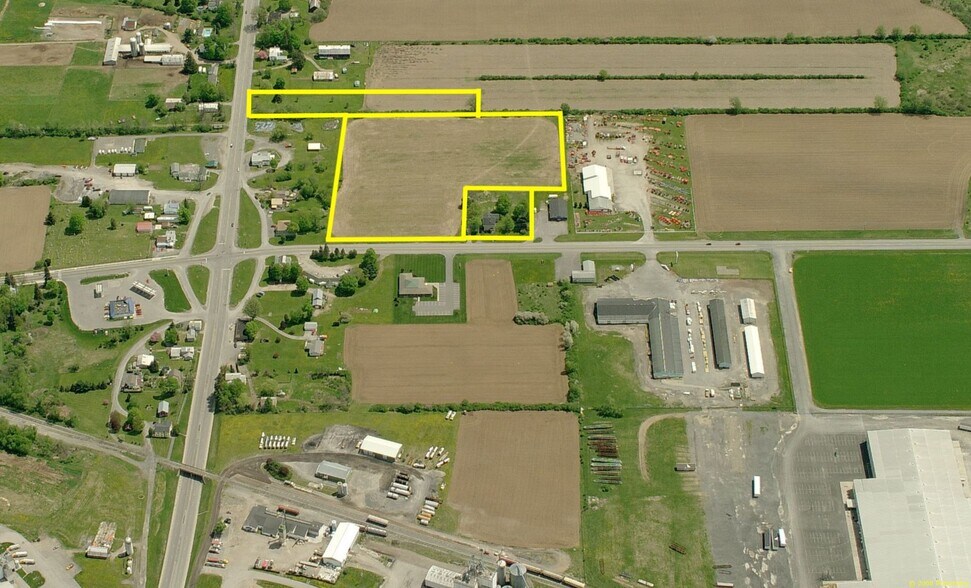 1000 Route 12, Waterville, NY à vendre - Photo du bâtiment - Image 3 de 4