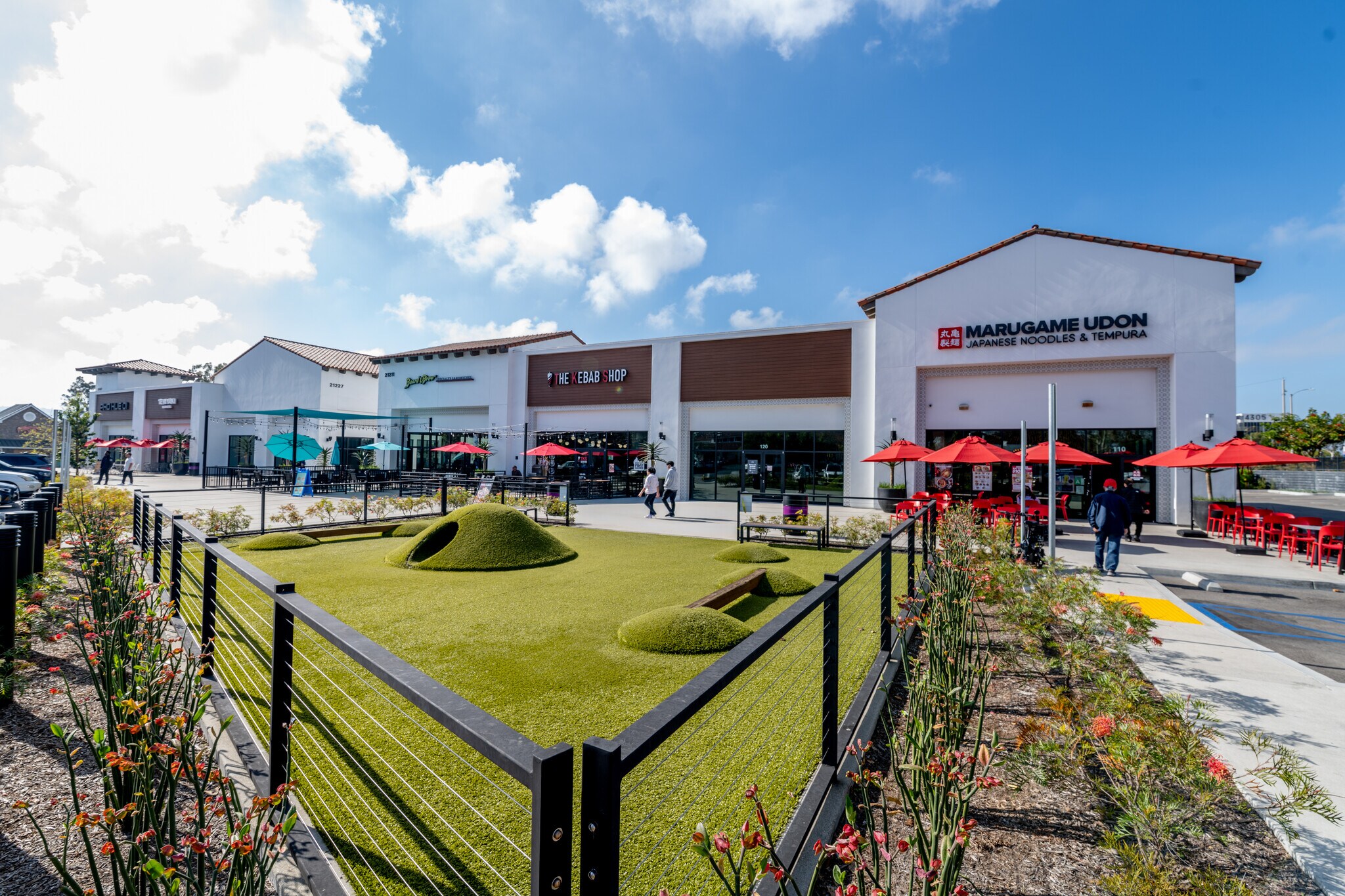 21201-21327 Hawthorne Blvd, Torrance, CA à louer Photo principale- Image 1 de 23