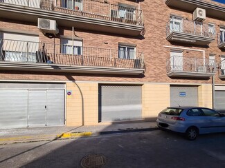 Plus de détails pour Multi-résidentiel à vendre