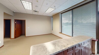 1321-1325 Millersport Hwy, Amherst, NY for lease Interior Photo- Image 2 of 15