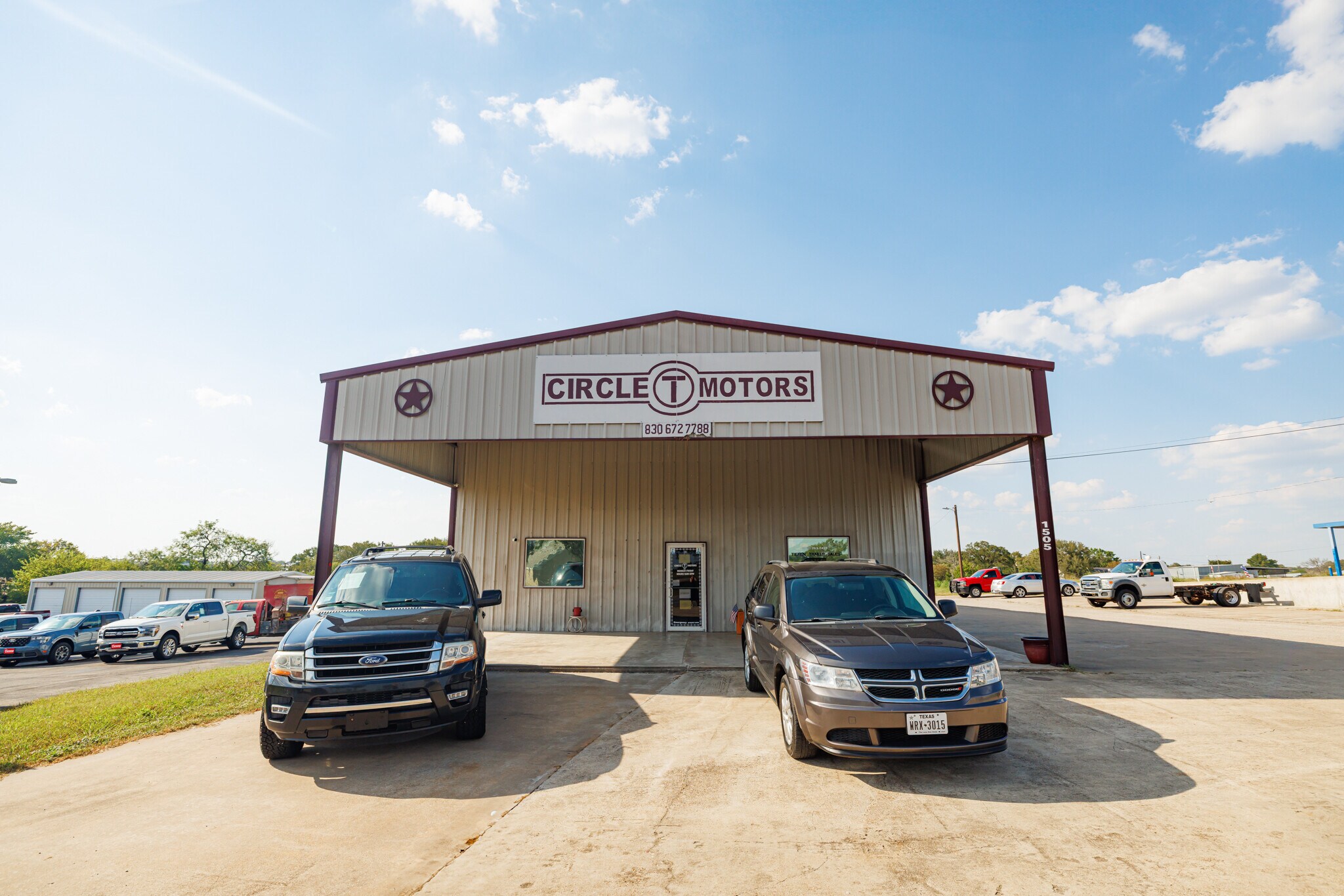 1505 E Sarah Dewitt Dr, Gonzales, TX à vendre Photo du bâtiment- Image 1 de 11