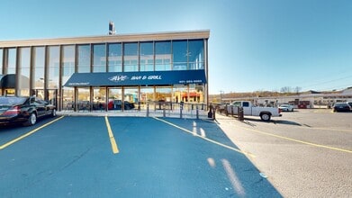 1426 Hartford Ave, Johnston, RI for lease Building Photo- Image 2 of 8