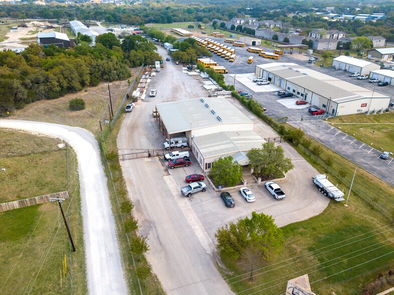 2520 W Highway 290, Dripping Springs, TX à vendre - Photo du bâtiment - Image 2 de 79