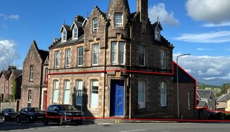 Plus de détails pour 1 Galvelmore St, Crieff - Vente au détail à louer