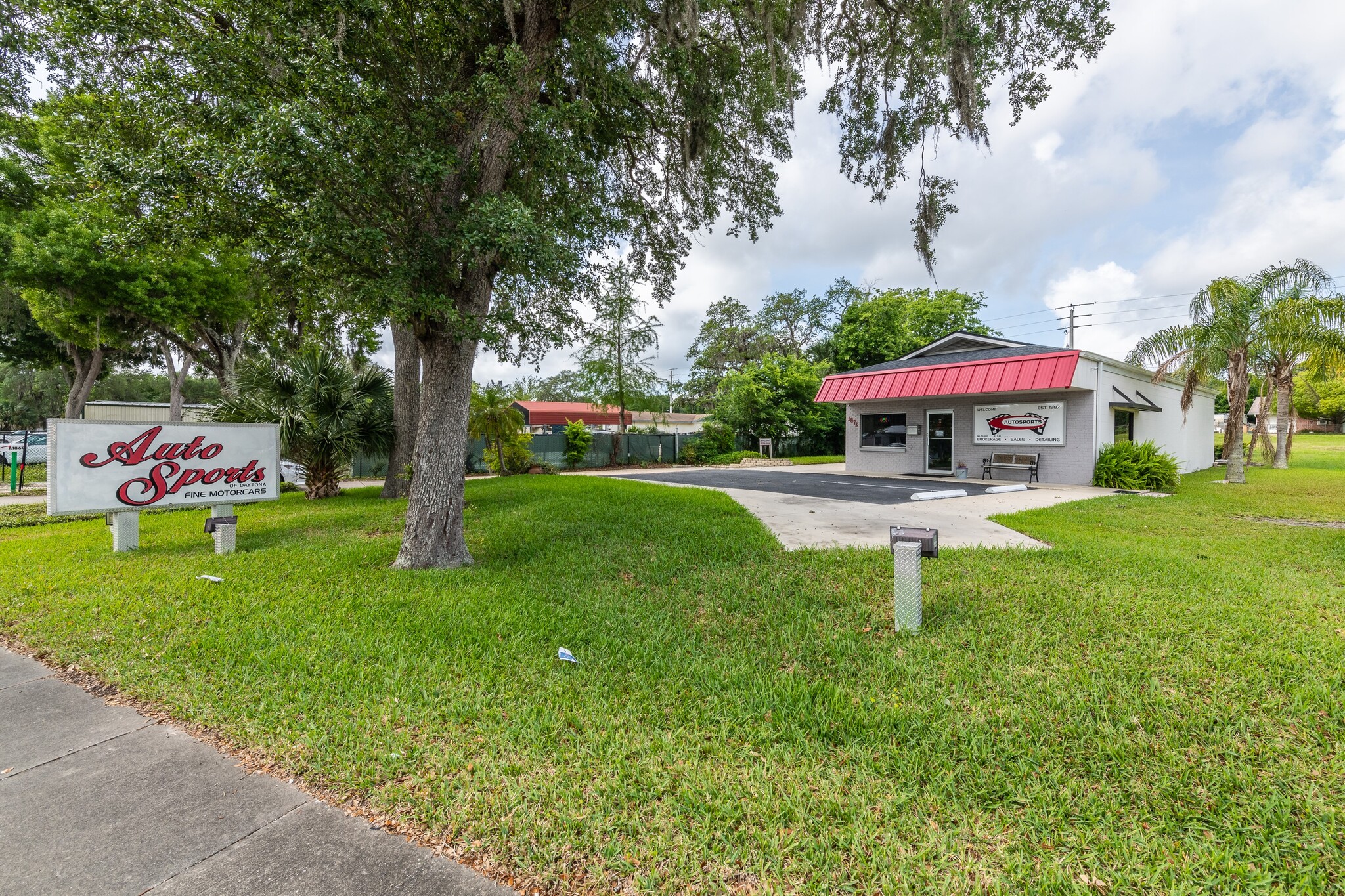 1872 N Nova Rd, Daytona Beach, FL à vendre Photo du bâtiment- Image 1 de 1