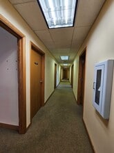 3220 Riverside Dr, Columbus, OH à louer Photo intérieure- Image 2 de 4