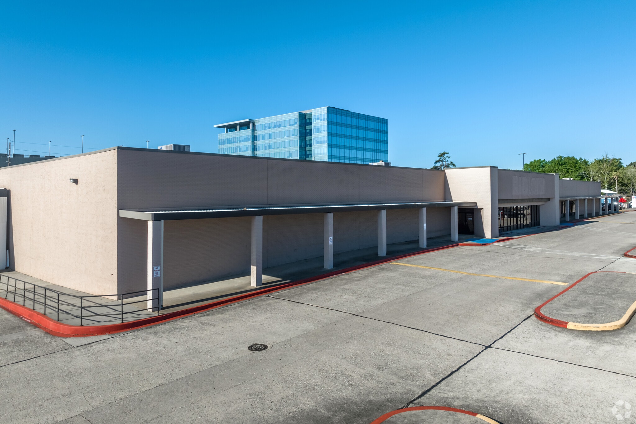 125-489 Sawdust Rd, The Woodlands, TX for lease Building Photo- Image 1 of 5