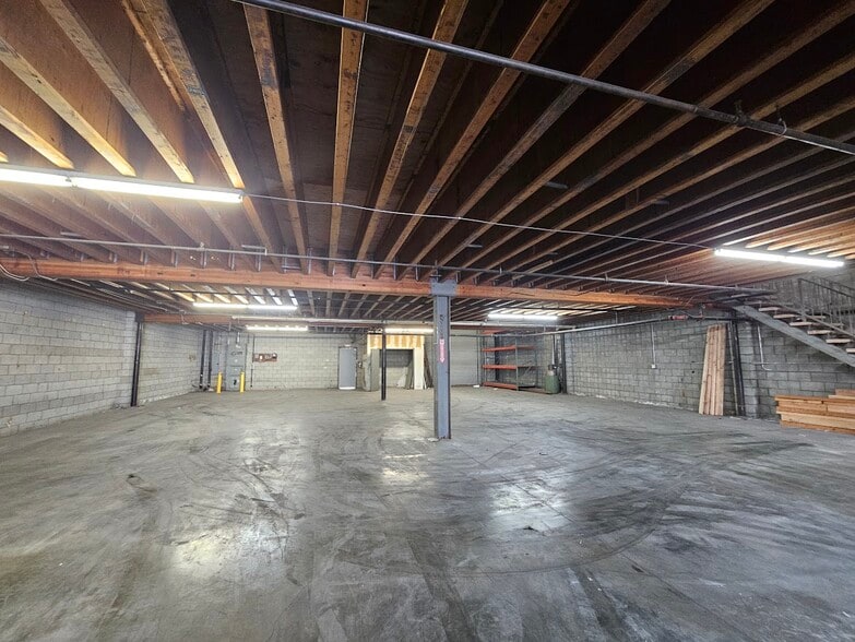 765 Stanford Ave, Los Angeles, CA for lease - Building Photo - Image 3 of 11