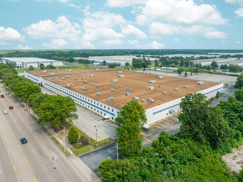 6269 Shelby Dr E, Memphis, TN à louer - Photo du bâtiment - Image 1 de 3