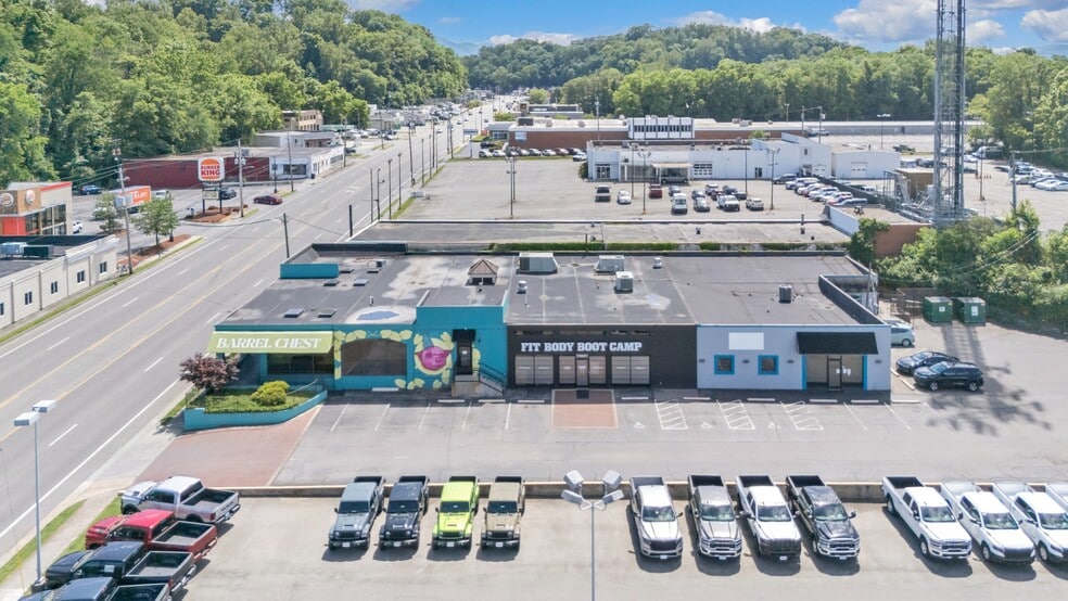2601 Franklin Rd, Roanoke, VA for sale - Building Photo - Image 2 of 56