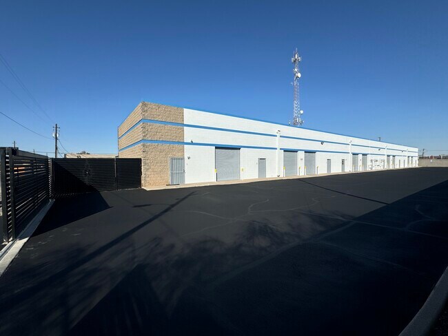 More details for 2816 E Jones Ave, Phoenix, AZ - Industrial for Lease