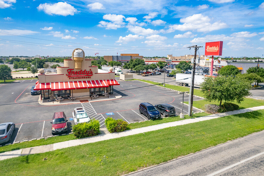 7707 S I-35 Fwy, San Antonio, TX for sale - Building Photo - Image 1 of 1